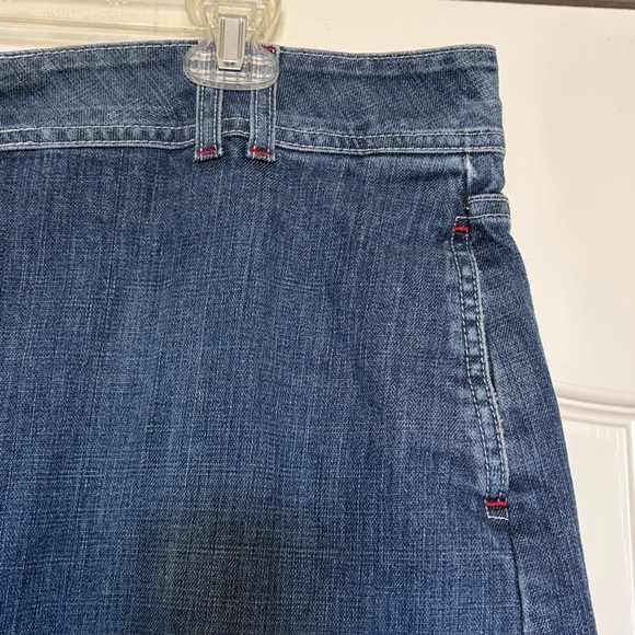 Boden Blue Denim Jean Mini Skirt buttons euro 18L us 14 16 - Picture 2 of 8